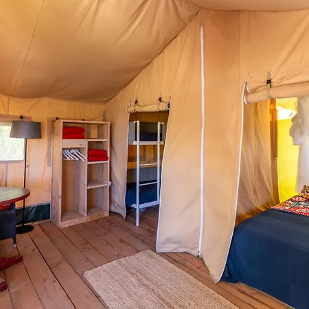 Campo Agave Luxury Tents Sayalonga